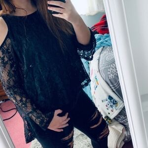 NWT hollister lace cold shoulder top Sz Xs
